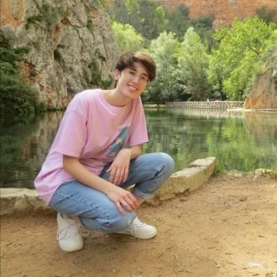 📚 Máster de Marketing Digital | Me gusta ver series, peliculas, editar videos y descubrir nueva música.