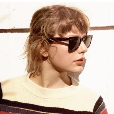 stan acc // hi, it's Porcia! ✨ hoping to win for a signed cd
its a love story baby just say yes