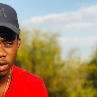 vacks_SA's profile picture. //🌿Artist//🌿Producer🌿//🌿Song Writter🌿//🌿BeatMaker 🌿// 🌿illustrator🌿//