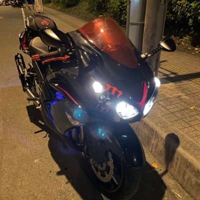 一応本垢です。最近この垢使ってない😇バイク垢→@hokaring_ZX14R