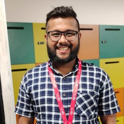 DV & LM 🎧 | MBA / MSc Student 👨🎓 | UWTSD 🛡️🎓 | Always hungry | Welcome to my 👑dom | ☕Stressed, blessed, and coffee obsessed ☕ |