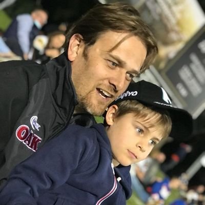 A small business owner with a social conscience, Penrith Panthers fan, MMA lover, (Lapsed) BJJ Blue belt and now Father of two. Politics=Nationalist
