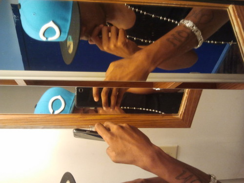 #TEAMFOLLOWBACK ........ music is my life