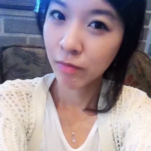 eunji0501's profile picture. 88년생/서울/Nurse/삼성라이온즈/취미는 드라마,영화감상,웹툰보기 /Black eyed peas /Eminem/Britney spears/여러가지 공감가는 얘기 하면서 서로 친해져봐요^^