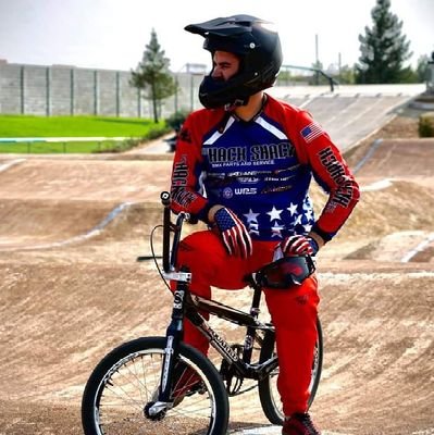 dirt track racing and bmx