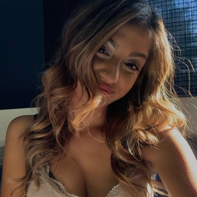 skalraxo's profile picture. 🤎