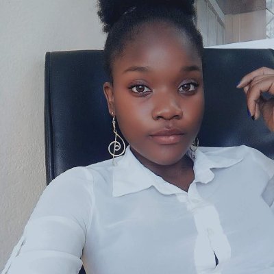 Software Developer who spends most of her time behind the screen. She's also an avid reader and a travel enthusiast.