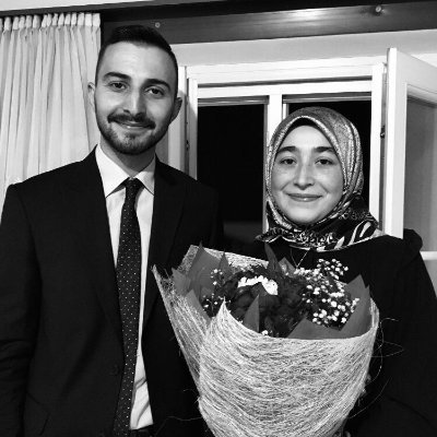 Cuneytt_'s profile picture. Yağmurlar var.. # web tasarım öğrencisi *js