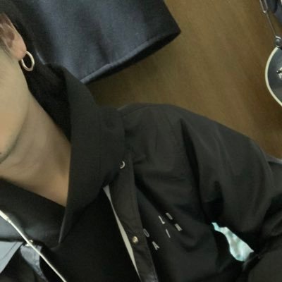 itiraku_5577's profile picture. ここはTwitterアンダーグラウンド 20代社会人の日常性活レポ　お気軽にのぞいていってください´◡`