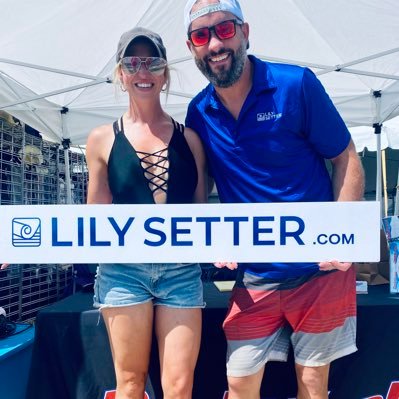 Lake life just got a whole lot easier… Take the hassle out of rolling and storing your water mat with our #LilySetter