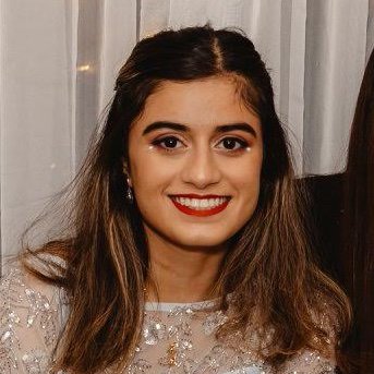 DurENajaf_Syed's profile picture. she/her | batgirl stan | salt & vinegar chips hater