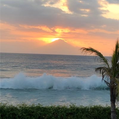 julio13gr's profile picture. 