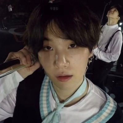 thisisayde's profile picture. ( This is BTS )