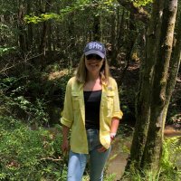 Elizabeth A Bradley (@hog_wench) 's Twitter Profile