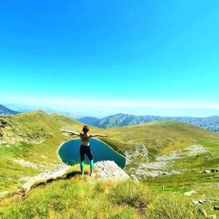 SVlaskovic's profile picture. HUMAN
Be honest with yourself 
Do the best you can do