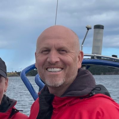 Interested in inspirational news stories with periodic tweets/replies on topics of personal interest. All comments are my own personal views.