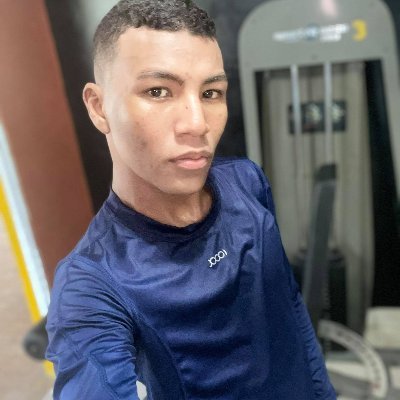 CastroMoisesc19's profile picture. 𝓖𝓸𝓸𝓭 𝓿𝓲𝓫𝓮𝓼 ♡ https://t.co/VQwPyYN8Ua 
Made In Colombia