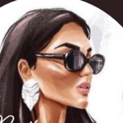 مستشارة أزياء سعودية )Fashion Stylist and Fashion Designer  I Love Fashion And Fashion Love me  #استشارات_مجانا