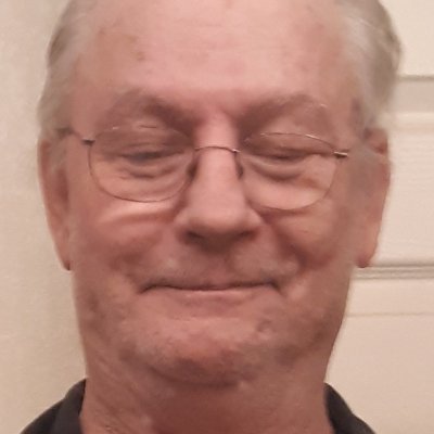 reykevster's profile picture. Inclusive beats exclusive.  Married.  Resist!
Updated profile pic to stop young girls from wanting to "chat".