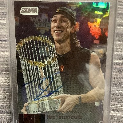 MLBのカード収集してます。
特に、2020年〜のTim Lincecum選手のAutograph Cardを収集しています‼️

他の方の開封結果見るの好きなので、開封載せてる方はフォロー返すことが多いです☺️
最近海外からの一言ネタ系のアカウントからのフォローが多いので、そういうのはブロックさせていただきます👍