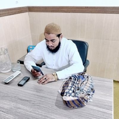 QariShoaib17's profile picture. 