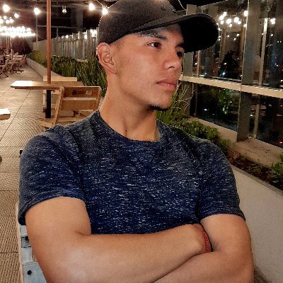 Andrescantor42's profile picture. 