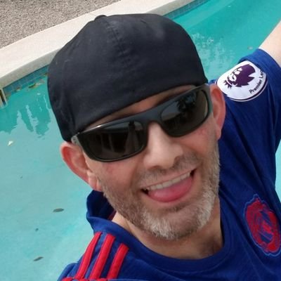 Krs2furA's profile picture. 🎮Bad at Video Games 🎮