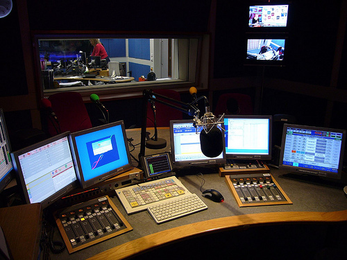 cloudnationade's profile picture. http://t.co/WWZJSbM00x
Cloud Nation Media is an interactive media and web based audio blog.