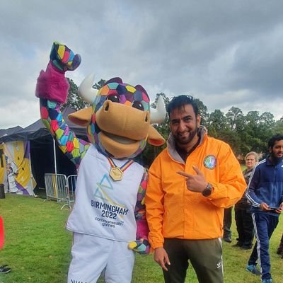 javed2275's profile picture. local community/charity worker serving the local community and helping where I can. unite in humanity #everylifematters #HomelessHeroes