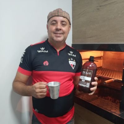 Viciado em música, cerveja e café ☕.
Atlético Goianiense no coração.