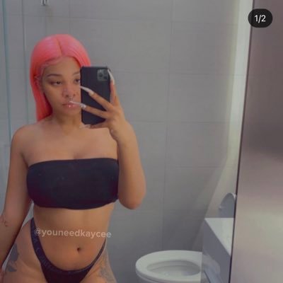 -send submissions anonymous and tagged - Content creators dm me for a follow back