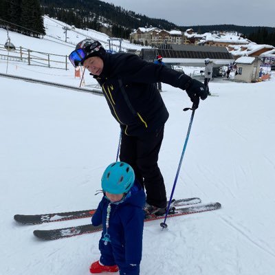 I am a proud Albertan living in B.C. We need our government to stand up for Canada and not the WEF globalists . I block idiots .