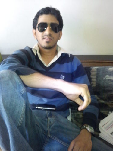 Proud Indian, Cricket Freak, Introvert, Exploring Myself...
One 4 All n All 4 One