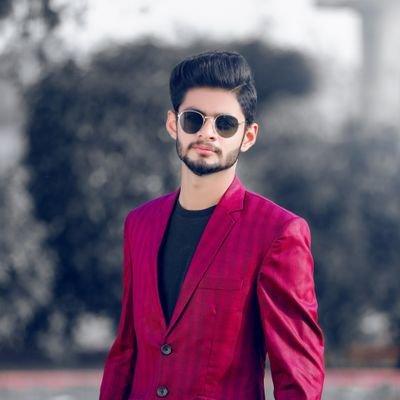 HaiderB51452624's profile picture. 👑King Of tweet👑
♥️Official Account♥️
💪I Love Fitness ❣️
📸Photography❣️
👔Business🔥
😎 Single 😉
💓Ι don't Hate Love 🤭
🔪Cake Murder On 30 may🎂