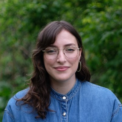 rarely on here! usually found sewing (for the revolution) or organizing for climate justice (@dogwoodbc, @CJEdmonton, @FreeTransitYEG, etc). she/they.