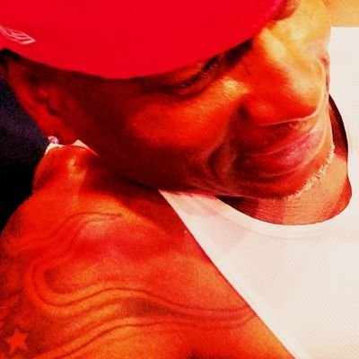 SANTI_duespaid's profile picture. I am always proned to thinking that (and working hard toward the reality of...) I am certain to be a big and sought after name in the industry of my talent.