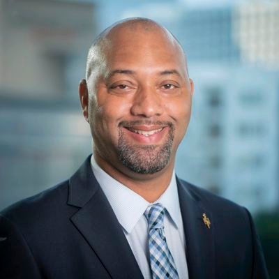 MOG1014's profile picture. God▪Family▪GT Jacket @georgiatechfb 96'-99'🐝▪Dropout 2 Summa Cum Laude @robinsoncollege graduate ▪@claytonstatecob MBA Candidate