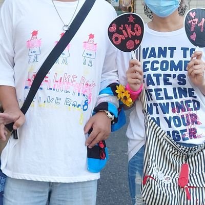 夫婦でaiko好きで〜♪ 夫婦で🐶好きです〜♪(笑) ♪♪全国のaiko好さん🐶好さん〜♪♪
そでない人も仲良して下さい(笑)
50代〜男子〜裸眼(老眼) ⚾も⚽もオレンジのチーム推し♪
