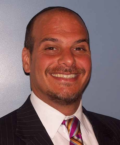Kenny is the Head of Institutional Advancement for Ramaz.