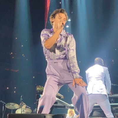 #HARRY: 𝘉𝘦 𝘯𝘪𝘤𝘦 𝘵𝘰 𝘯𝘪𝘤𝘦. •••••••••••••••••••••••••• ✩ 𝐬𝐡𝐞/𝐡𝐞𝐫 ••••••••••••••••••••••••••••••••••••••••
