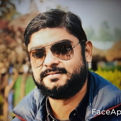 A doctor, Behoshak, Grahan Chikitsa Visheshagya, Avid Reader, writer, Libran, Die hard Kishor Kumar fan, Philosopher
Super speciality Cancer Institute, Lucknow