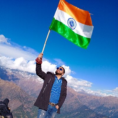 iamraushanb's profile picture. अपनी एक अलग दुनिया मे मस्त किसी से कोइ मतलब नहीं अलग विचार,नजरिया,जो चाहा वो किया और हा शिवयोगी/हिंदू सिख जैन बौद्ध हु मैं, घनघोर सनातनी हु मैं