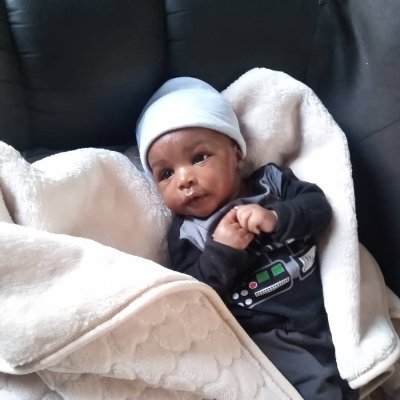 Thandan90780483's profile picture. 