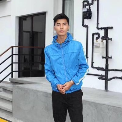 Uqfsky720's profile picture. 