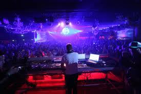 Hi I love and eat EDM, i want to bring you into my world with news of upcoming shows and events as well as bring you competitions. Welcome!