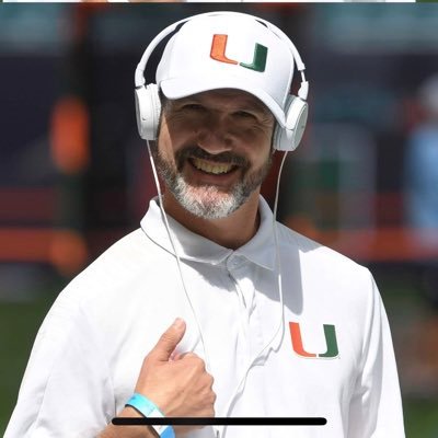 Sideline Reporter for @CanesFootball - Host of Behind the 🙌🏻 podcast for @miamihurricanes - VP of Customer Service at Don Bailey Flooring
