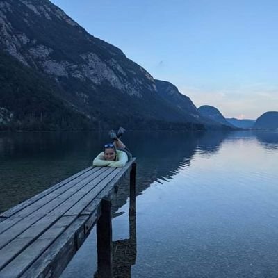 Nihunas's profile picture. HR manager. Mom. To be continued.