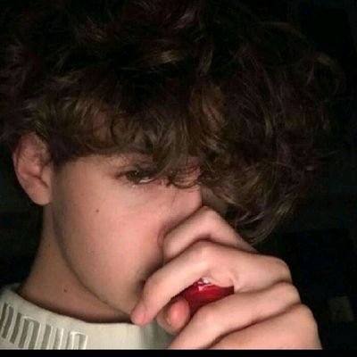 cYlZfveSjCzLetk's profile picture. انا احب الله