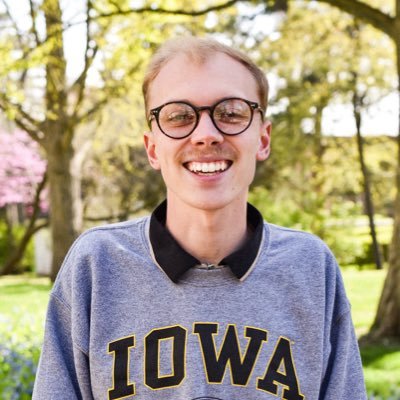 Chemistry PhD Candidate at University of Iowa | B.S Chemistry from Truman State University ‘21 (he/him) Physical and Organic Chemistry → Ultrafast Spectroscopy