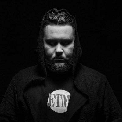 Hi, I'm Lletmar, Dj and techno Producer; born in the city of Sueca, Valencia. My style of music is techno from the labels Drumcode Records and Lenske Records.